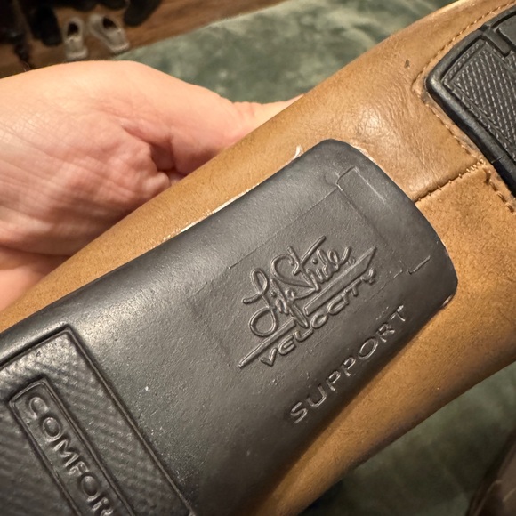 Life Stride Tan Loafers 7.5 - Picture 6 of 6